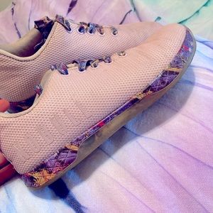No Bull lilac light purple women’s size 10